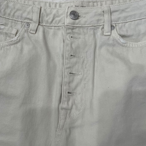 WE THE FREE {M/30} Jean Skirt Miniskirt Cream Button Fly Distressed Fray… - Picture 3 of 6